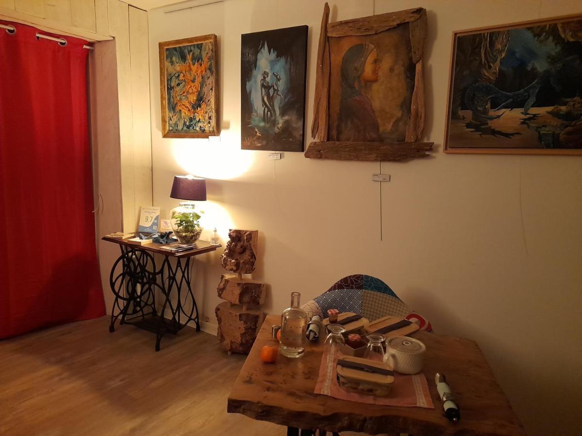 Chambre d'hôtes Dougnac Art Fantastique Fleurance Exterior foto